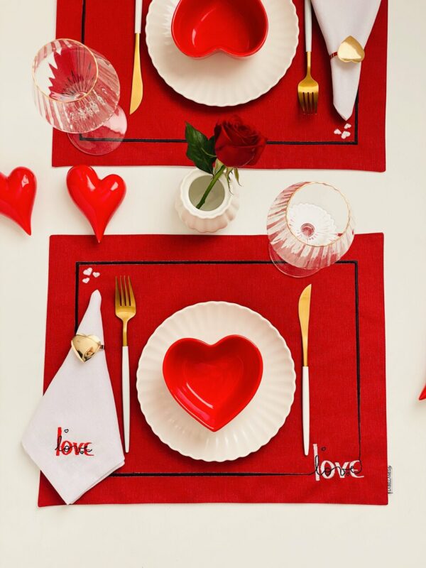 Jogo Americano Bordado Vermelho Coração Love Impermeável - Image 2